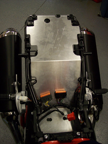 Tiger Tail Inner Fender Hayabusa Gen 2 Aluminum 1